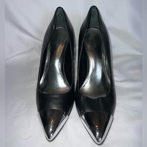 Women’s Black Leather Heels with Silver Pointed Tips Size 5.5 - Picture 4 of 10